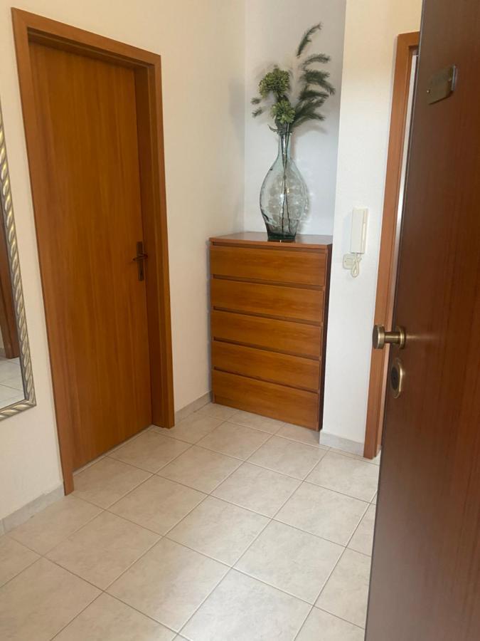 Top Floor Apartment With Sea View Kaštela Buitenkant foto